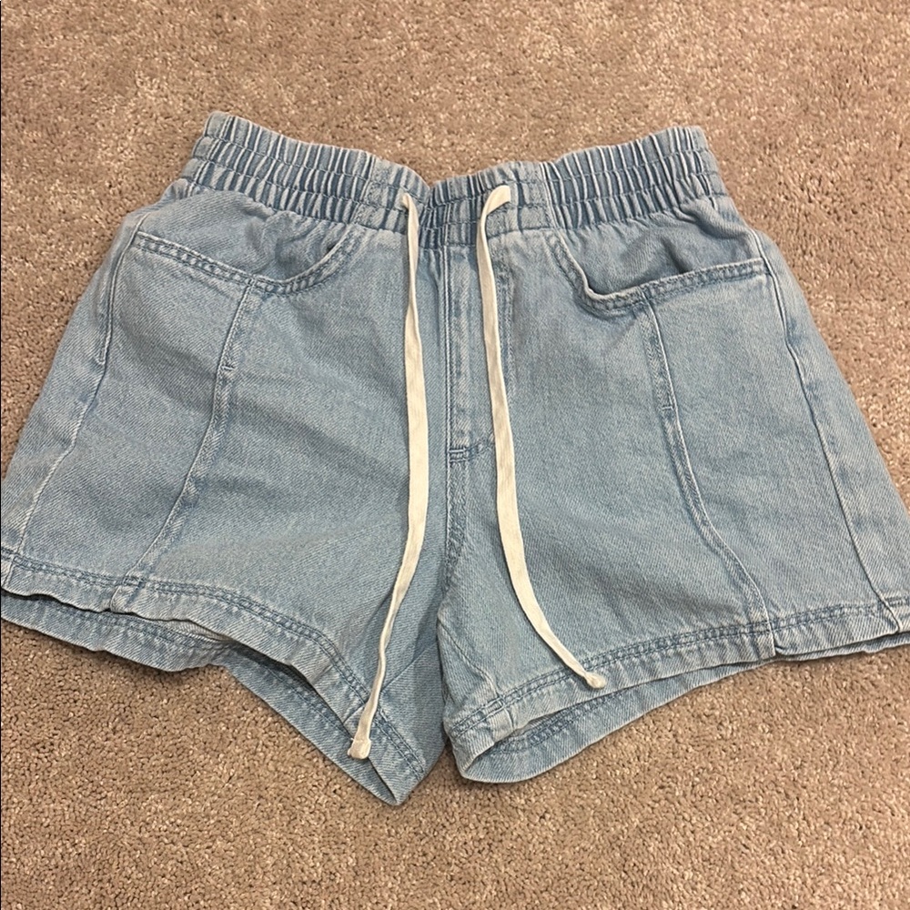 Universal Thread Light Blue Jean Shorts